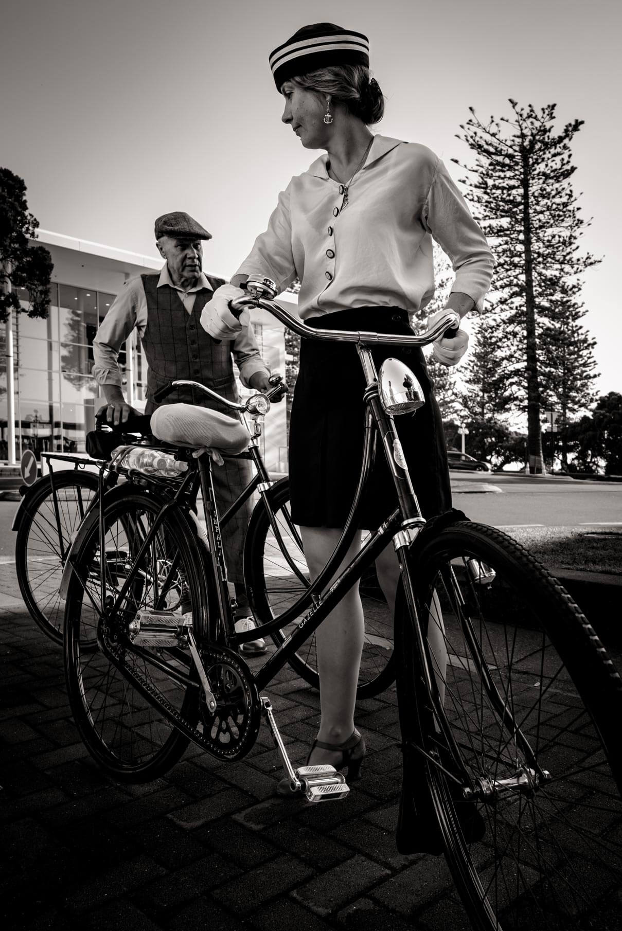 Bicycle Belles, Art Deco, Napier
